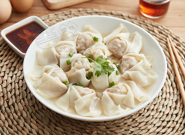 三宝白菜鲜肉馄饨